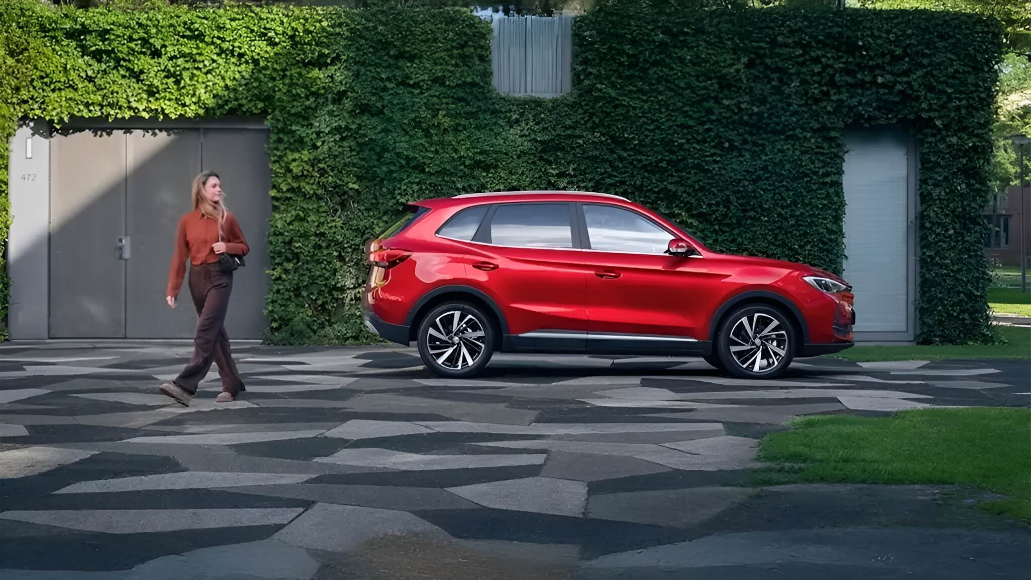 MG&nbsp;ZS Benzyna